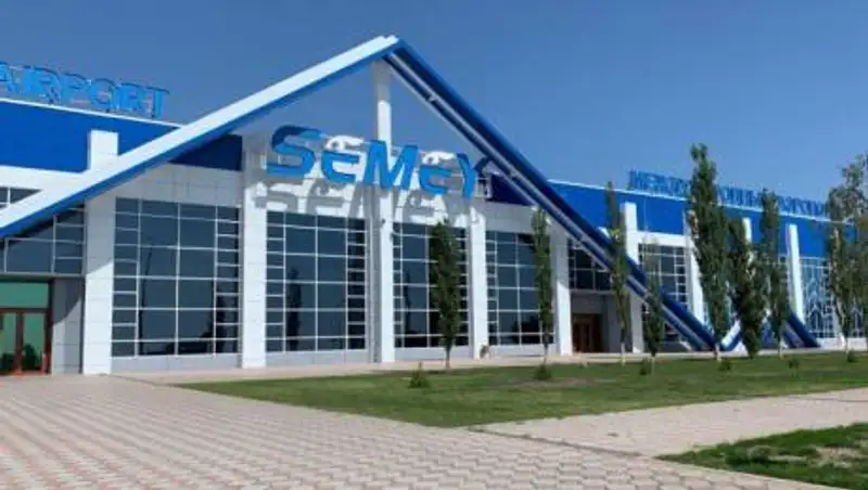 Входные огни украли на взлетной полосе аэропорта Семея