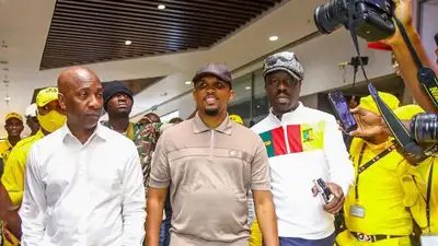 Бывший футболист "Анжи" Это'О ударил болельщика, фото - Новости Zakon.kz от 06.12.2022 21:19