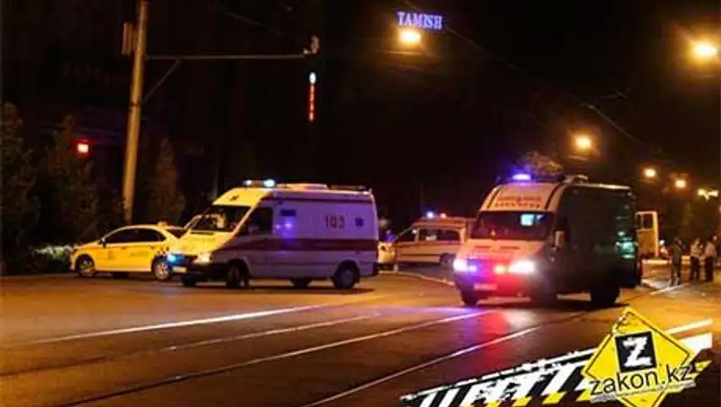 В больницах Алматы остаются трое пострадавших от взрыва баллона 