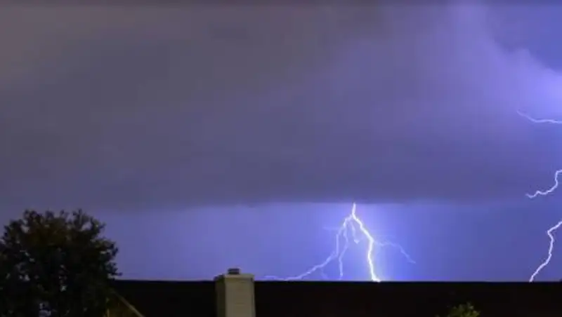 Сильный дождь с грозой ожидаются в Алматинской области