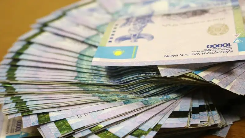 В Казахстане собрали налогов на 432 млрд тенге больше запланированного
