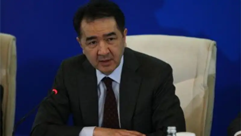 Правительство РК разработает планы формирования агломерации в Астане и Алматы до 2030 года