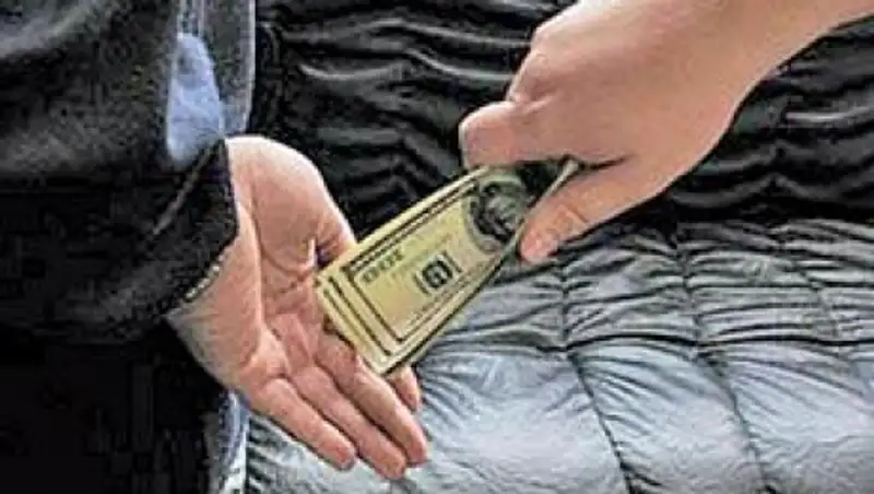 Начальник отдела административной полиции Караганды выплатит 7,5 млн тенге штрафа