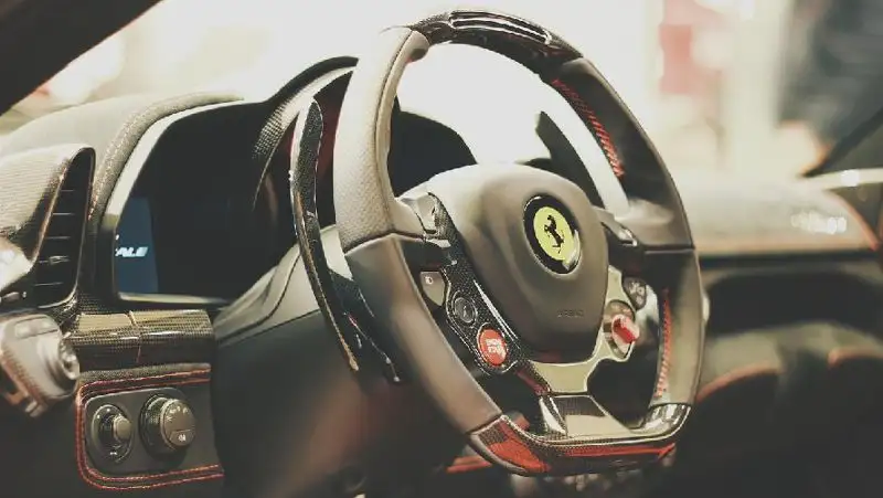 На 53 млн долларов занизили стоимость ввозимых в Казахстан авто – КГД