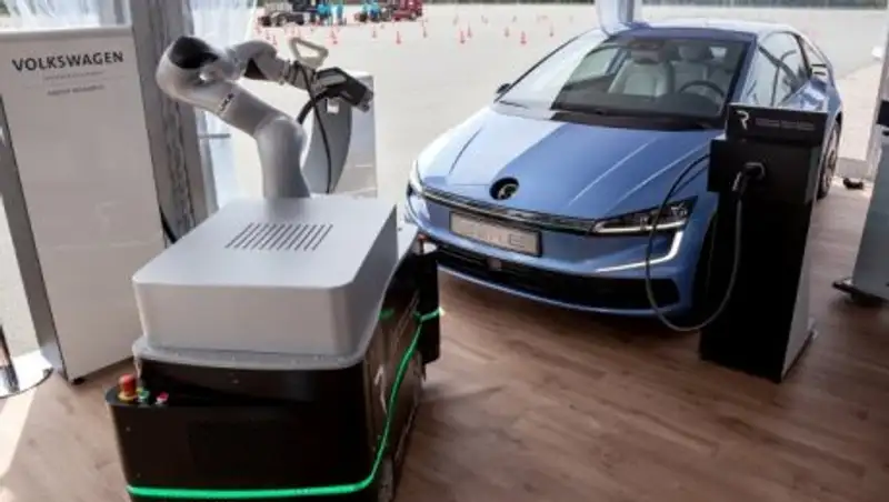 Volkswagen показал прототип следующего Golf