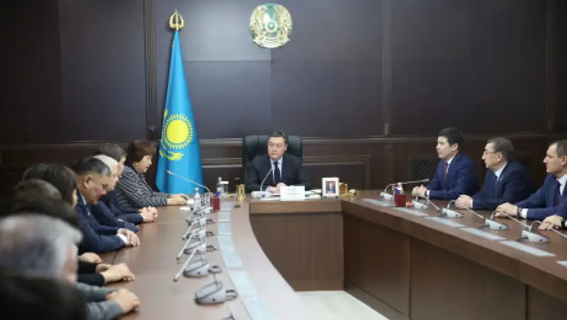 Мамин представил нового акима Павлодарской области