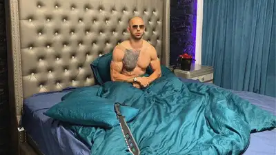 Скандальный блогер Эндрю Тейт, фото - Новости Zakon.kz от 30.12.2022 13:39