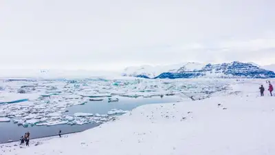 Лед вокруг Антарктиды растаял до рекордно низкого уровня, фото - Новости Zakon.kz от 05.03.2023 15:43