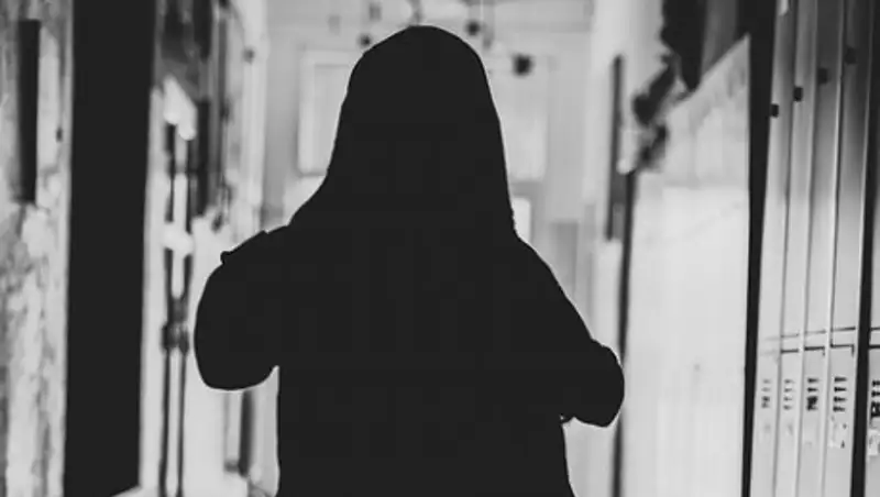 Умер избитый приемной мамой семилетний мальчик