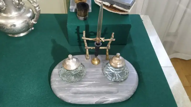 письменные принадлежности, фото - Новости Zakon.kz от 26.05.2023 17:00