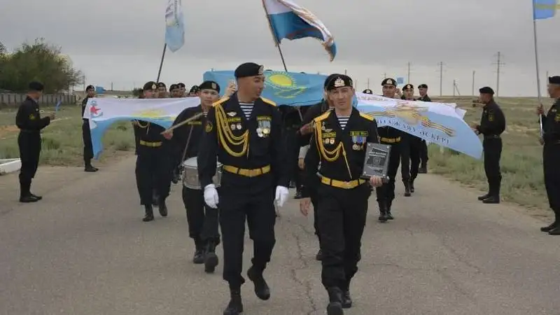 Морской пехотинец из Актау стал лучшим на марш-броске в США