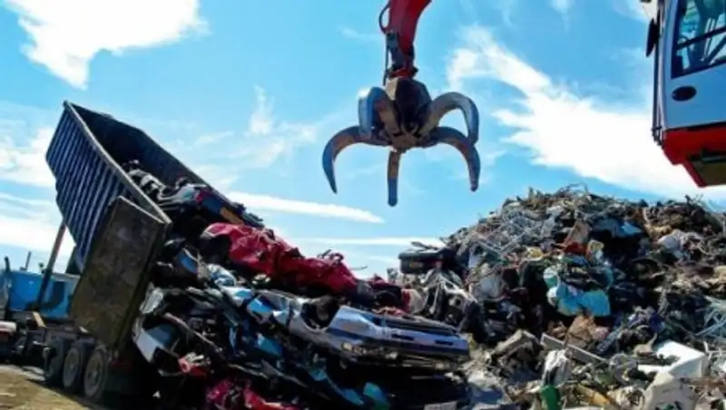 Через полгода казахстанцы смогут сдать старые авто в утиль