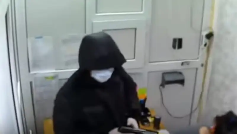 Раскрыто разбойное нападение на ломбард в Алматы