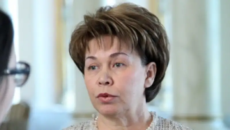 Треть состава Мажилиса должны составлять женщины - депутат