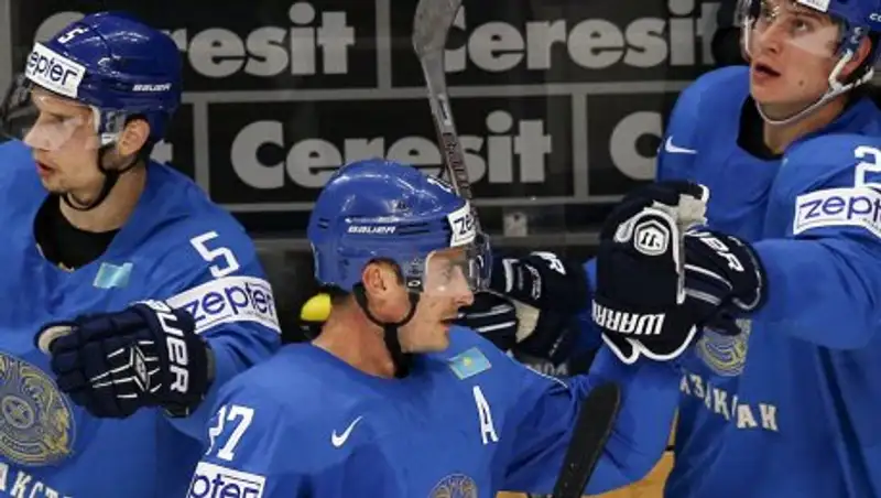 Сборная Казахстана по хоккею сыграет против Австрии на ЧМ