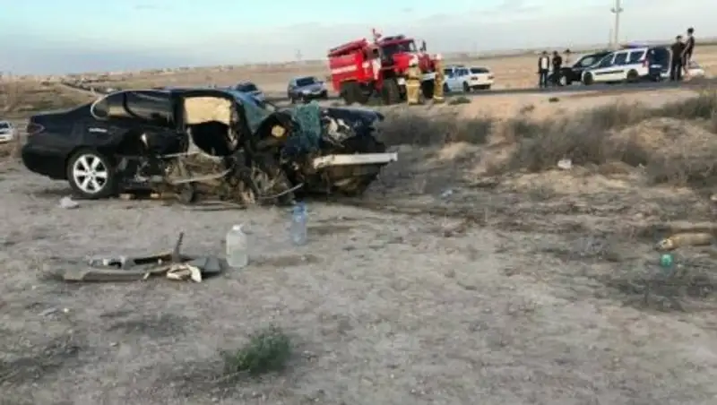 Два человека находятся в реанимации после ДТП около Жанаозена