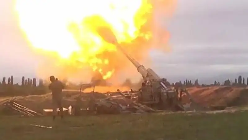 Армения сообщила о наступлении Азербайджана