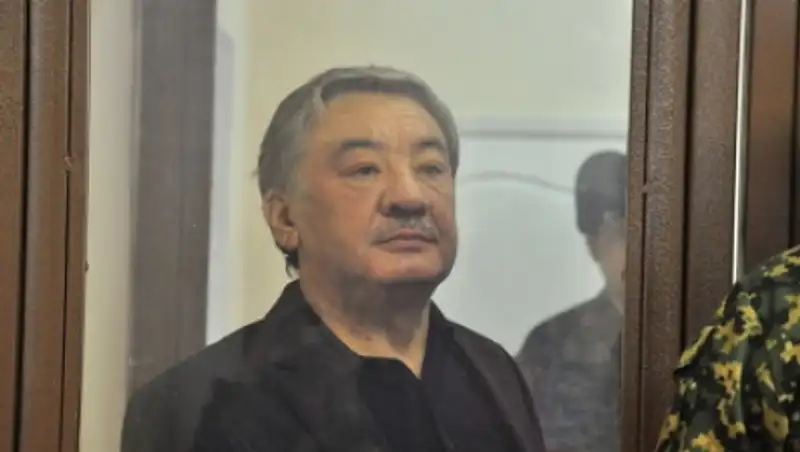 Суд над экс-главой Погранслужбы КНБ Джуламановым возобновился в Астане