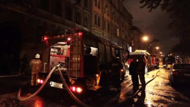 Россиянин задушил подругу и поджег квартиру с маленьким сыном