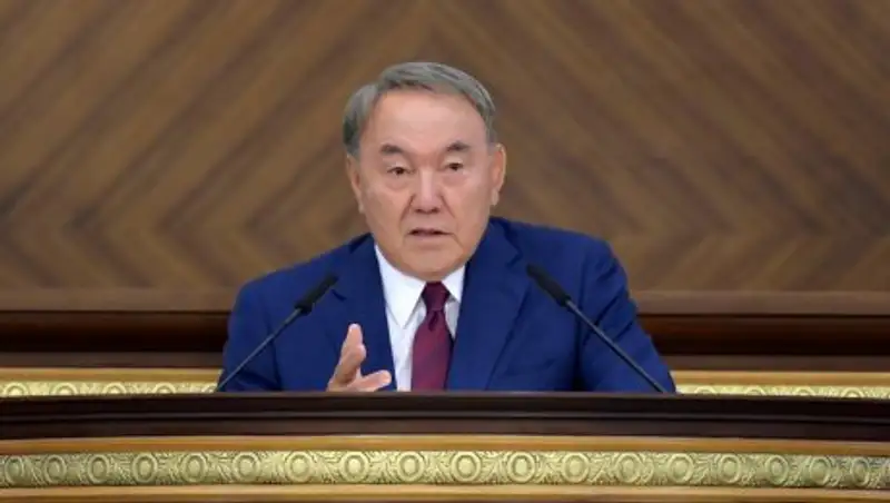 Назарбаев: Новое медицинское оборудование в областях лежит и гниет