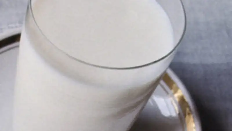 Казахстанцы потребляли больше всего молока, меньше всего – морепродуктов в 2014г