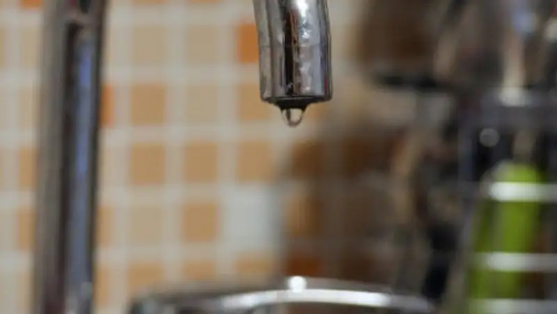 Прорыв водопровода произошел в Акмолинской области, без воды остались около 15 тыс человек