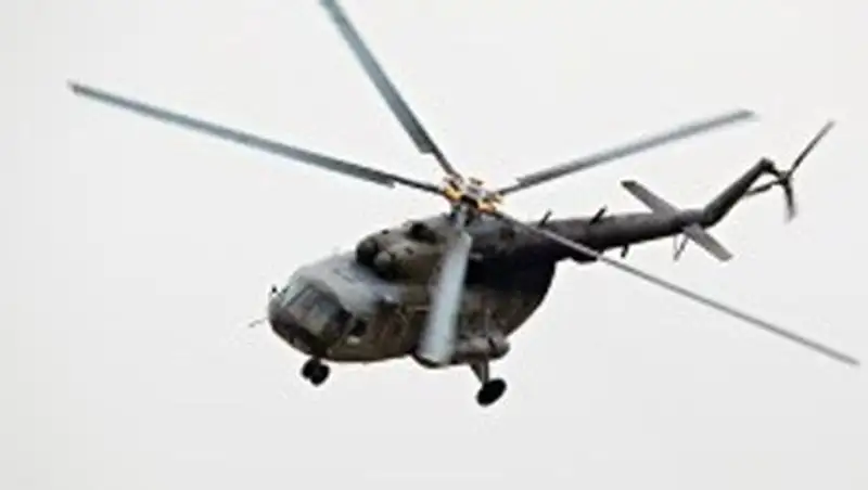 Потерпевший крушение вертолет Ми-8 найден на дне озера