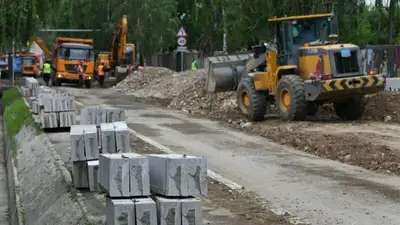 Токаев высказался о плохом состоянии дорог в Казахстане, фото - Новости Zakon.kz от 01.09.2023 11:58