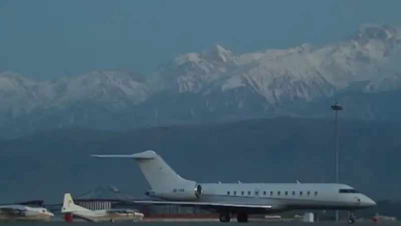 В аэропорту Алматы проводится ремонт взлетно-посадочных полос