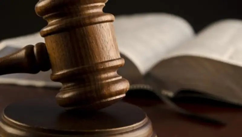 Экс-акима приговорили к 8 годам за избиение человека до смерти