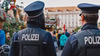 Вооруженный мужчина взял заложников, фото - Новости Zakon.kz от 10.12.2022 18:15