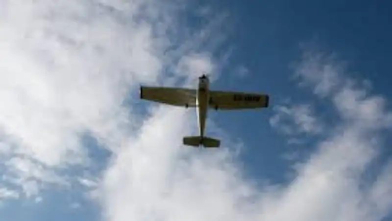 Власти Перу разрешили сбивать самолеты наркоторговцев