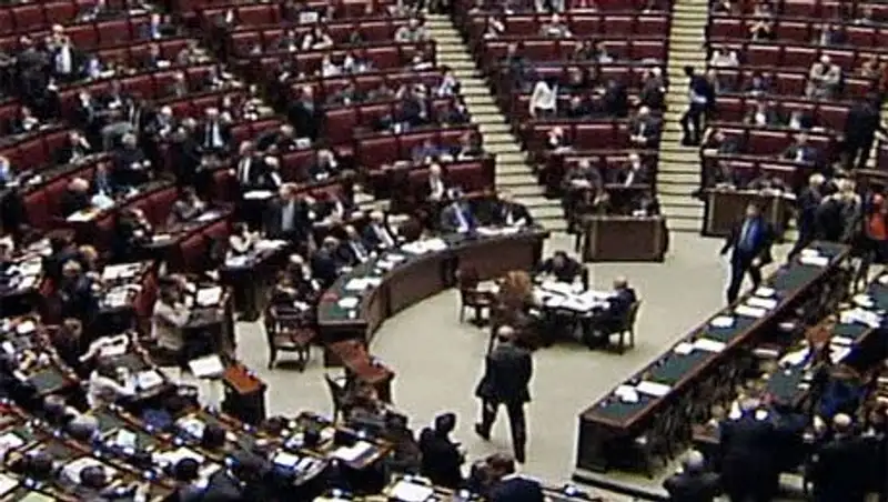 Парламент Испании не поддержал идею независимости Каталонии