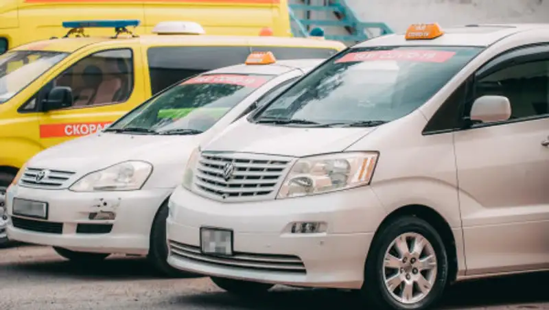 В Атырау запустили ковид - такси