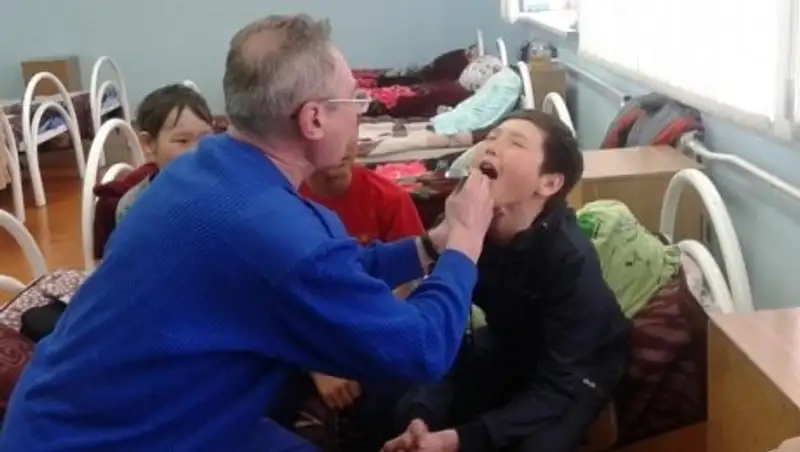 В ВКО продолжают оказывать помощь пострадавшим от паводков