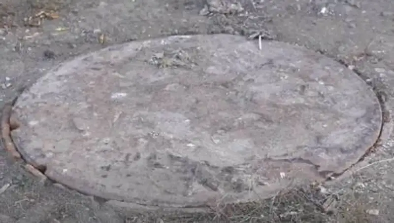 В Костанае обнаружили труп, пролежавший три года в канализации