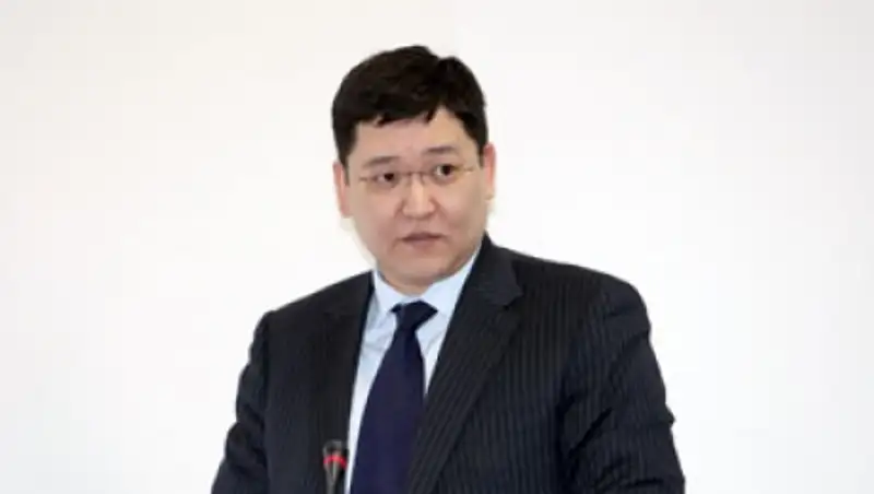 Объединение таможенного и налогового комитетов сняло нагрузку на бизнес - Д.Ергожин