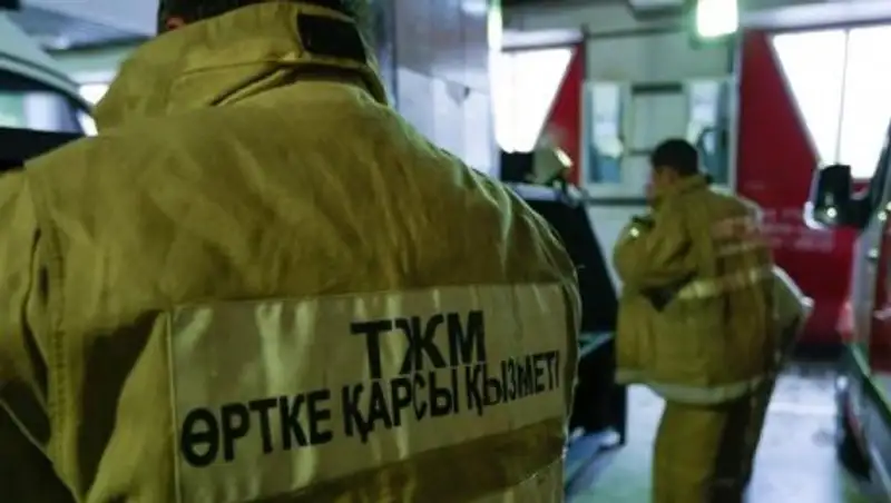 Оралда өрт салдарынан 30-ға жуық адам эвакуацияланды 