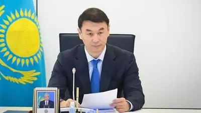 Аким Туркестанской раскритиковал работу чиновников 
