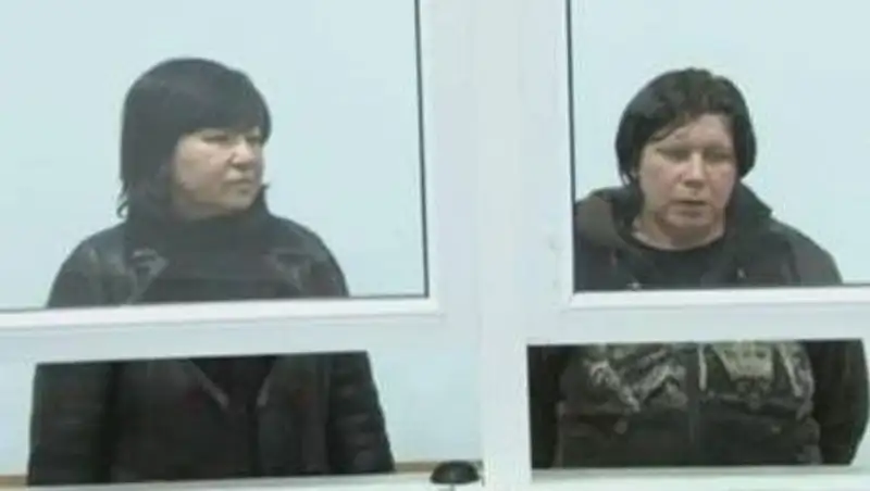 В Уральске двух женщин осудили за сутенерство