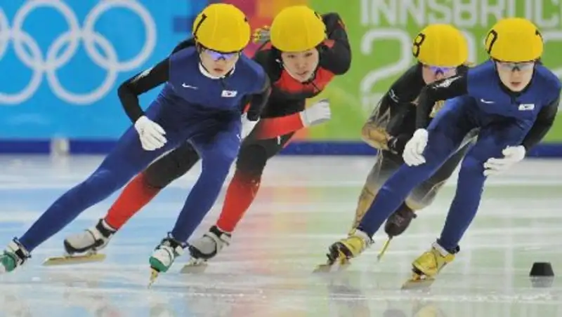 Олимпиада-2018: Казахстанские шорт-трекисты прошли в в четвертьфинал