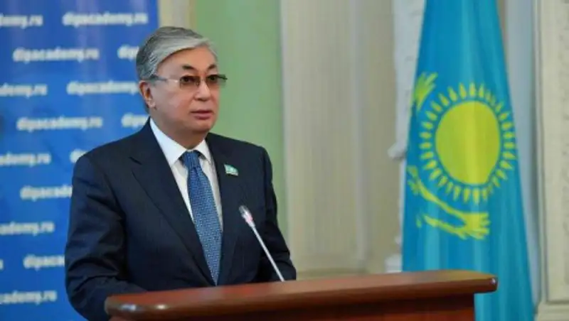 Минюст: Зарубежные поездки Токаева - не препятствие для участия в выборах