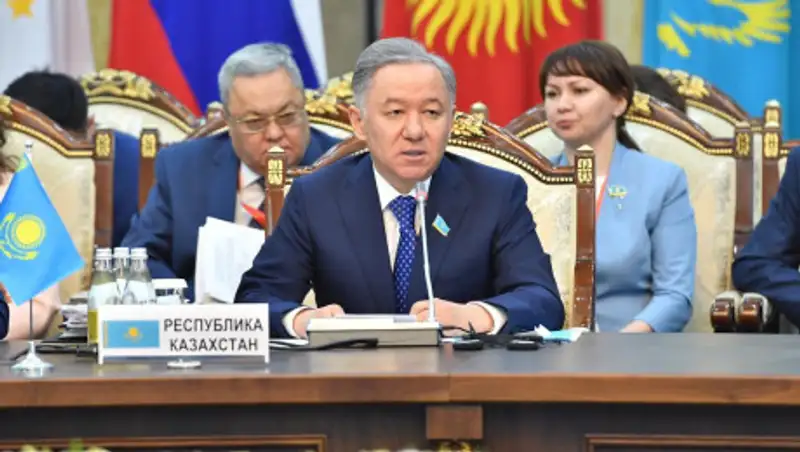 Нигматулин принял участие в заседании Совета ПА ОДКБ в Бишкеке