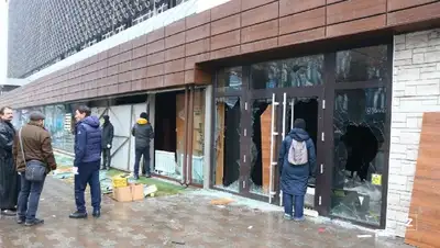 беспорядки в Алматы, люди , фото - Новости Zakon.kz от 10.01.2022 10:56