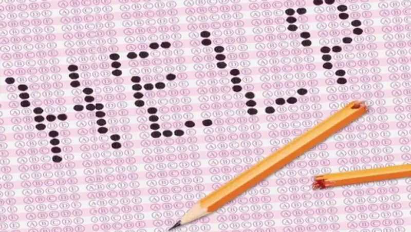 Учителя и психологи оказывают родителям казахстанских школьников помощь при ЕНТ