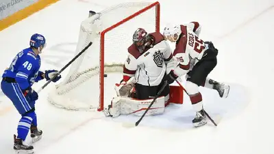 Хоккей КХЛ Победа Барыса, фото - Новости Zakon.kz от 03.01.2022 20:11