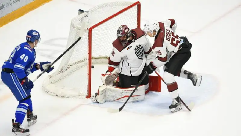 «Барыс» одержал крупную победу в первом матче нового года