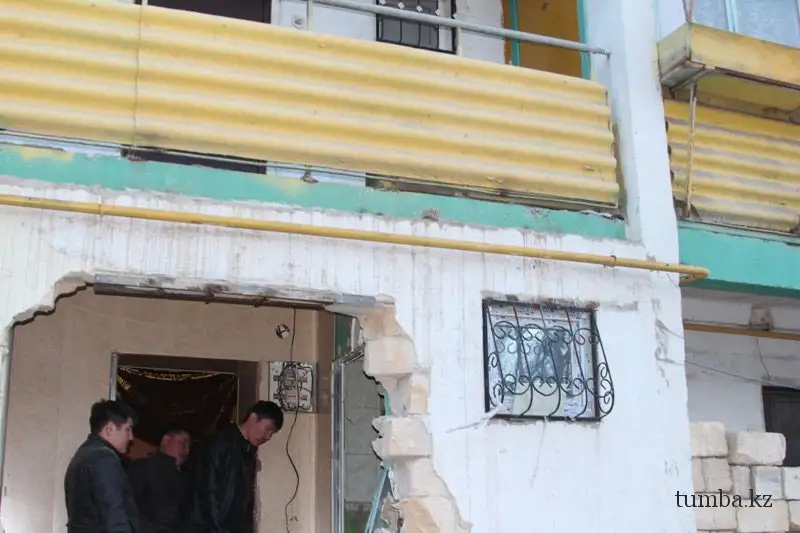 В Актау судебные исполнители устроили беспредел В Актау судебные исполнители устроили беспредел, фото - Новости Zakon.kz от 15.03.2013 16:31