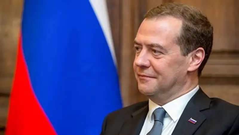 Медведев заявил об отсутствии решения об отмене запрета на турецкие овощи