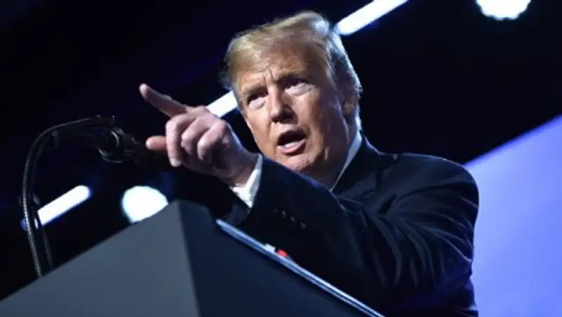 Трамп грозит закрыть границу с Мексикой